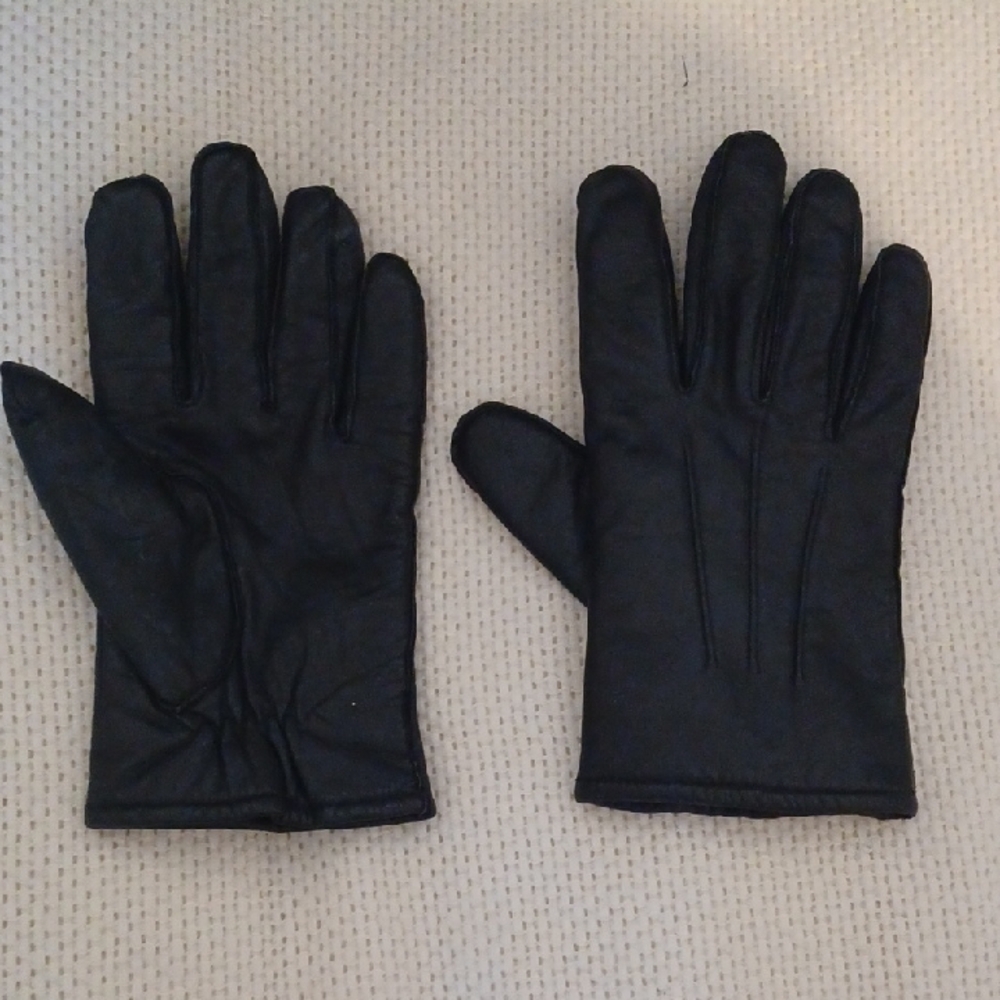 Classic Men's Black Leather Gloves